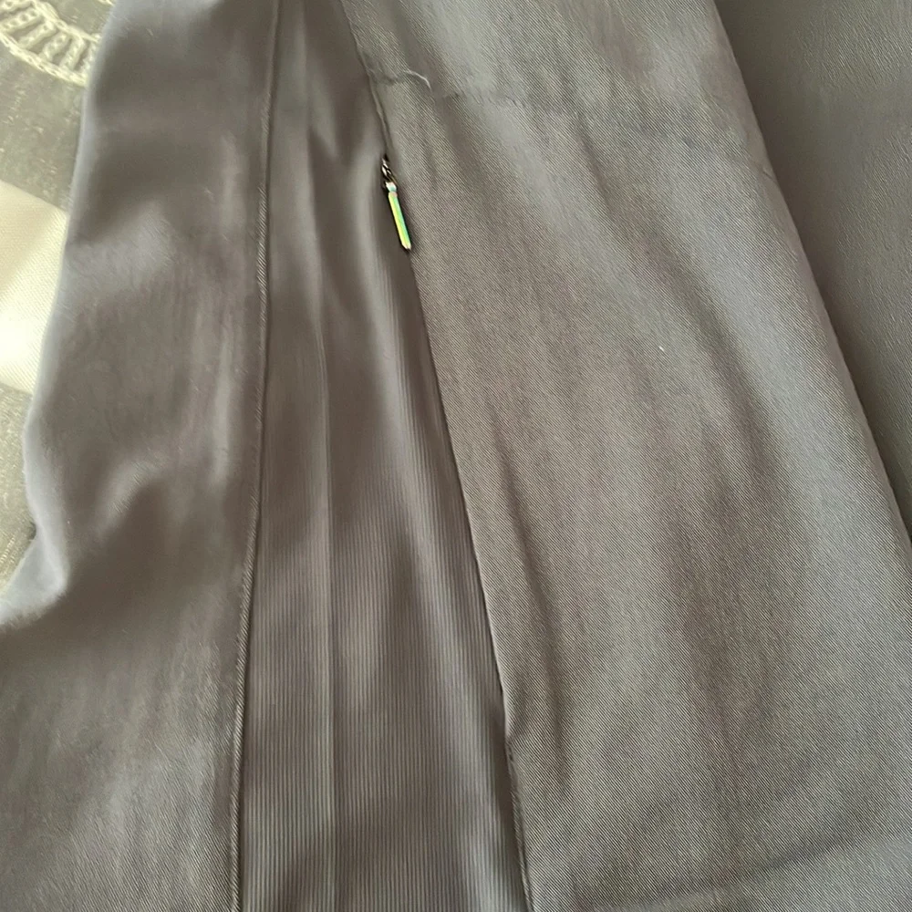 Scrub TOP - Picture 3 of 4